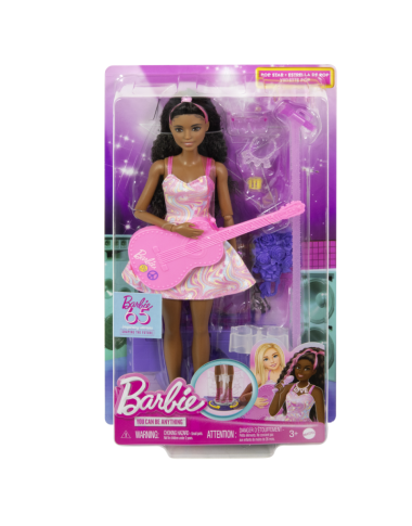 „Barbie“ lėlė pop dainininkė